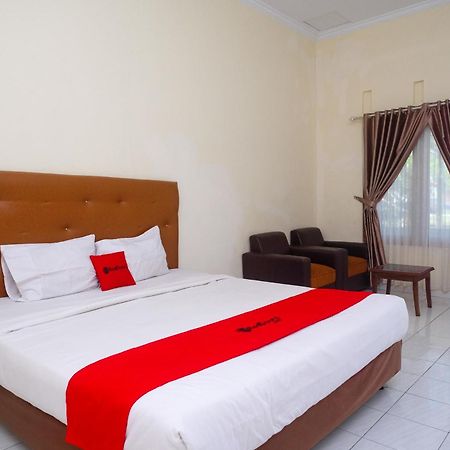 OYO 2634 Griya Birowo Syariah Hotel Wonosari Bagian luar foto