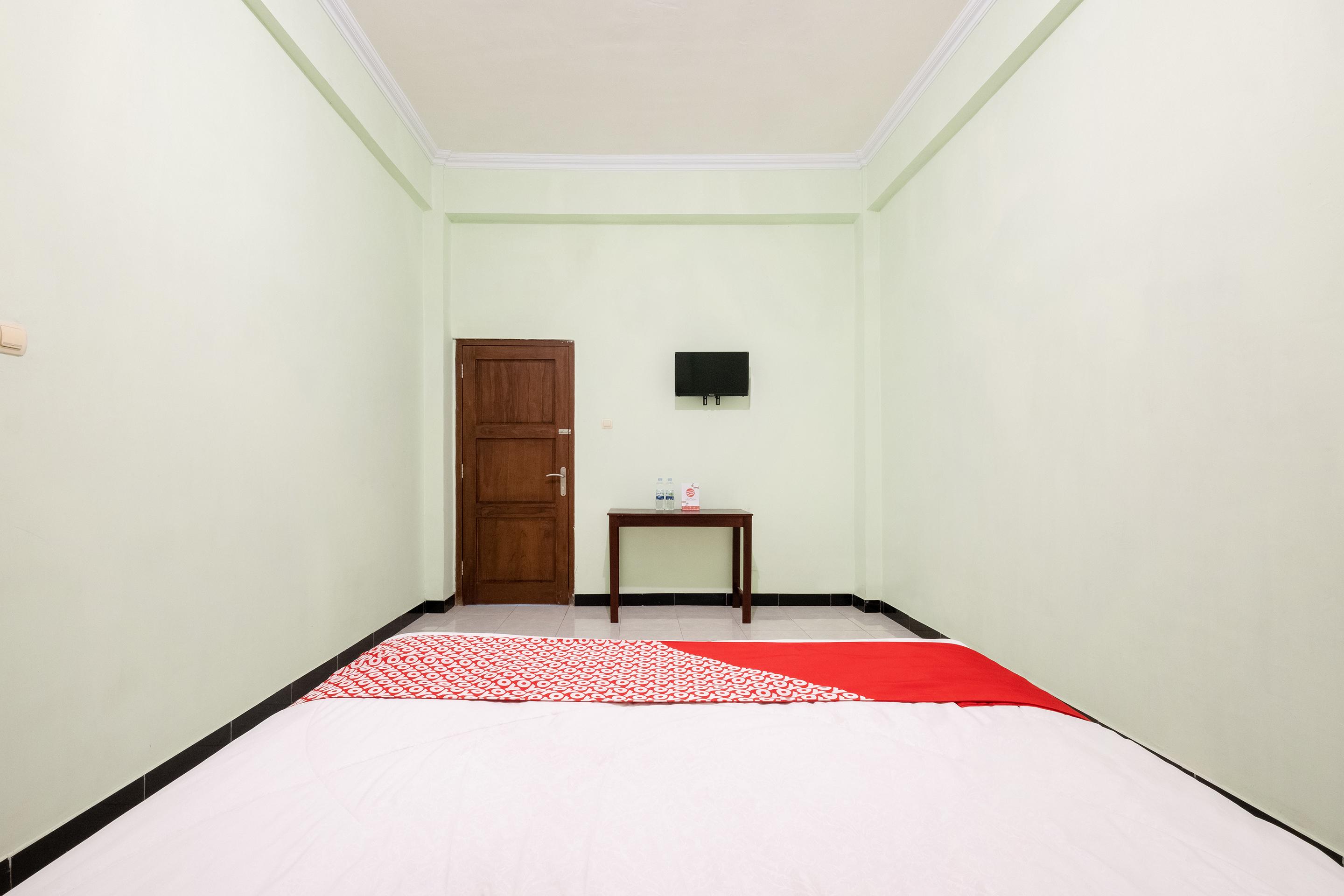 OYO 2634 Griya Birowo Syariah Hotel Wonosari Bagian luar foto