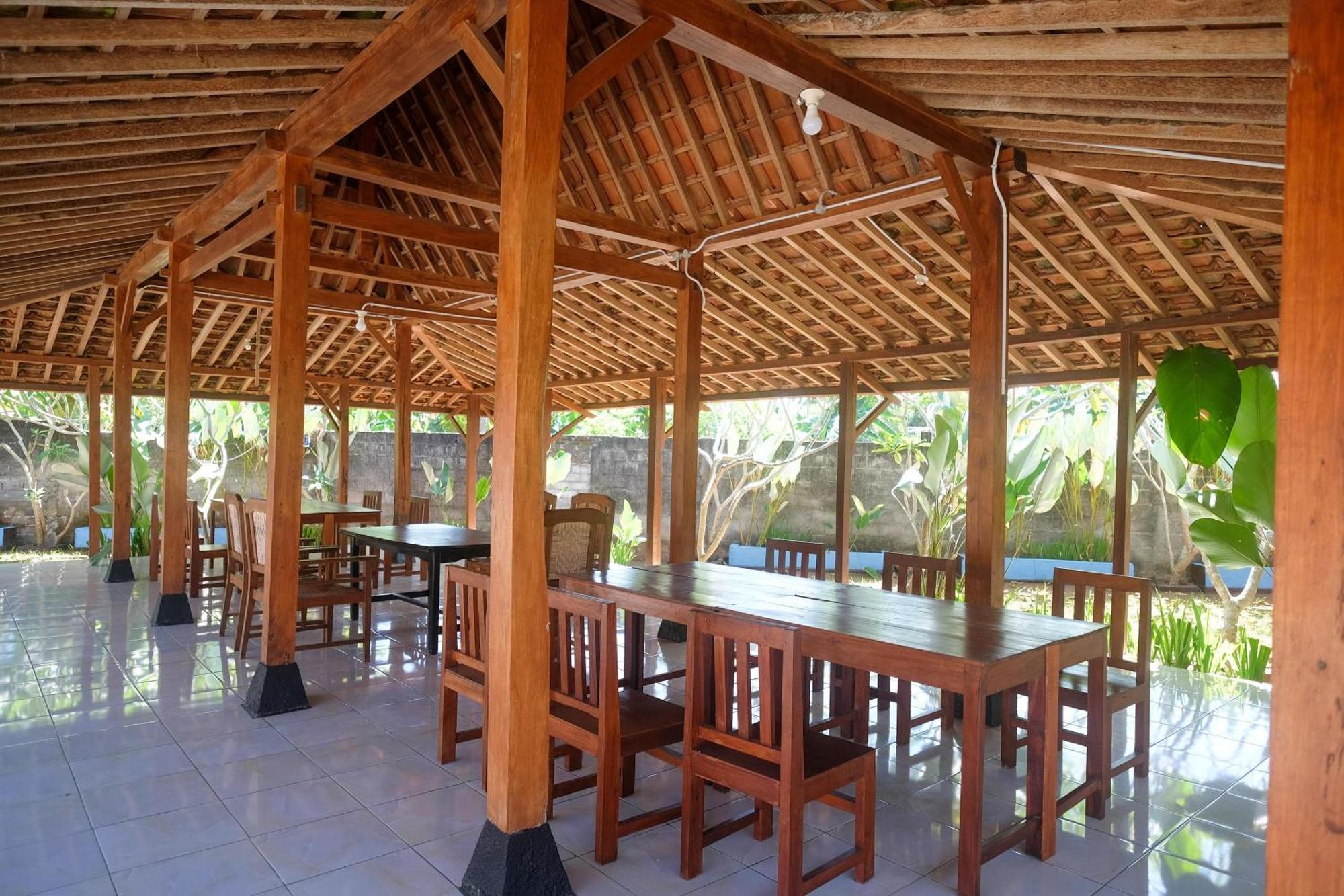OYO 2634 Griya Birowo Syariah Hotel Wonosari Bagian luar foto