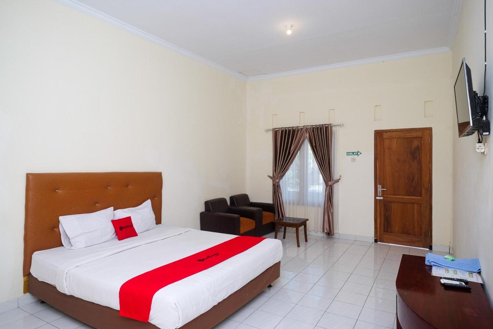 OYO 2634 Griya Birowo Syariah Hotel Wonosari Bagian luar foto